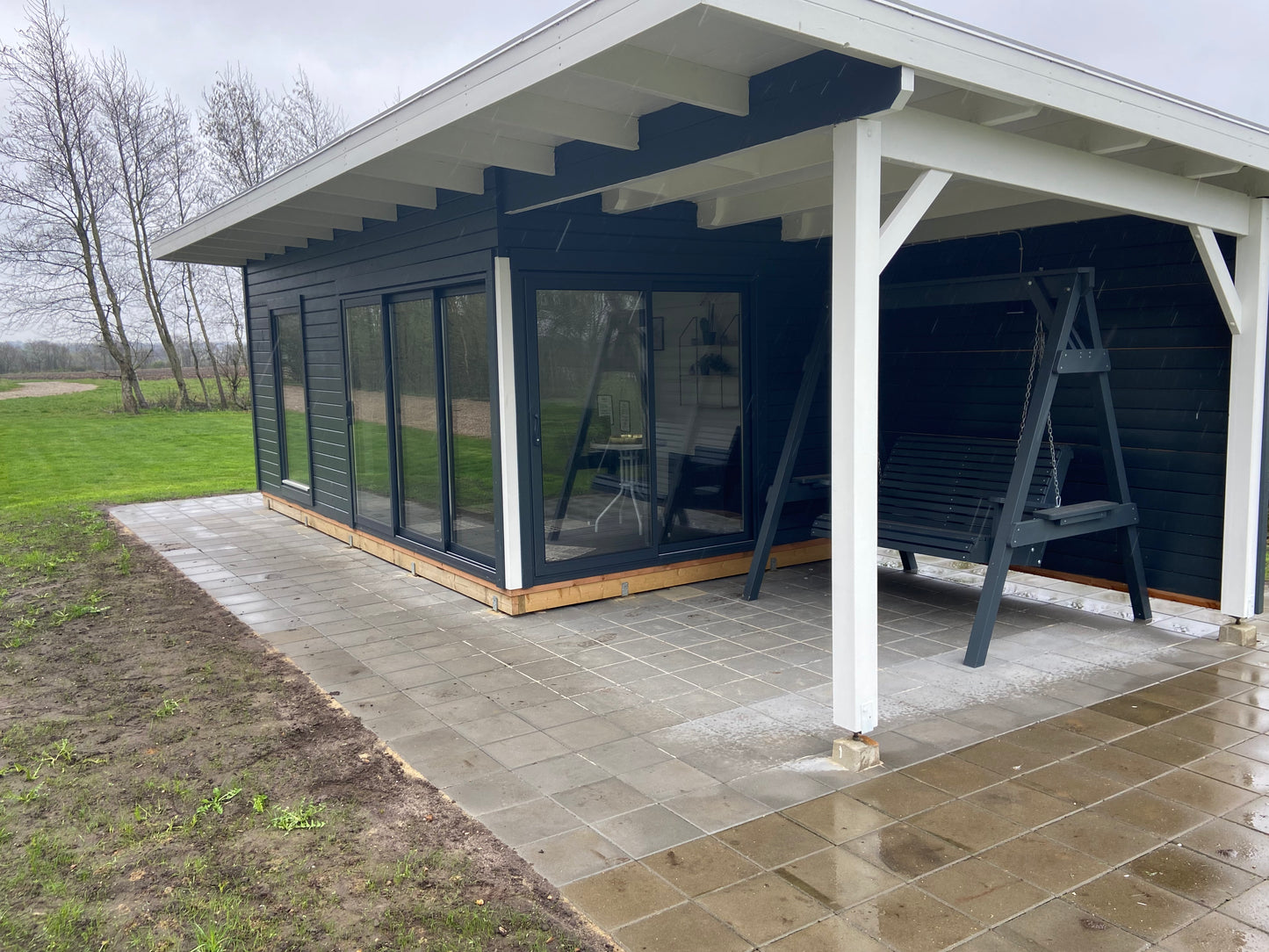 Andrea 17,1+7,9 m2 - Slide Plus